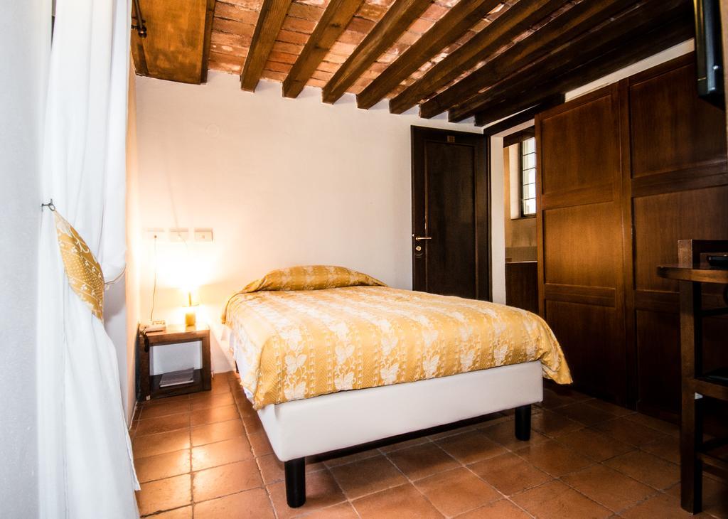 Relais Fontevivo Hotel Kültér fotó