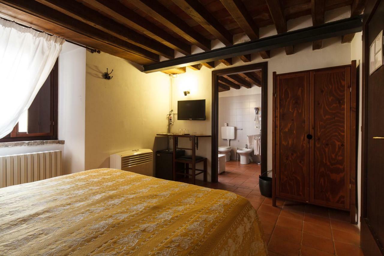 Relais Fontevivo Hotel Kültér fotó